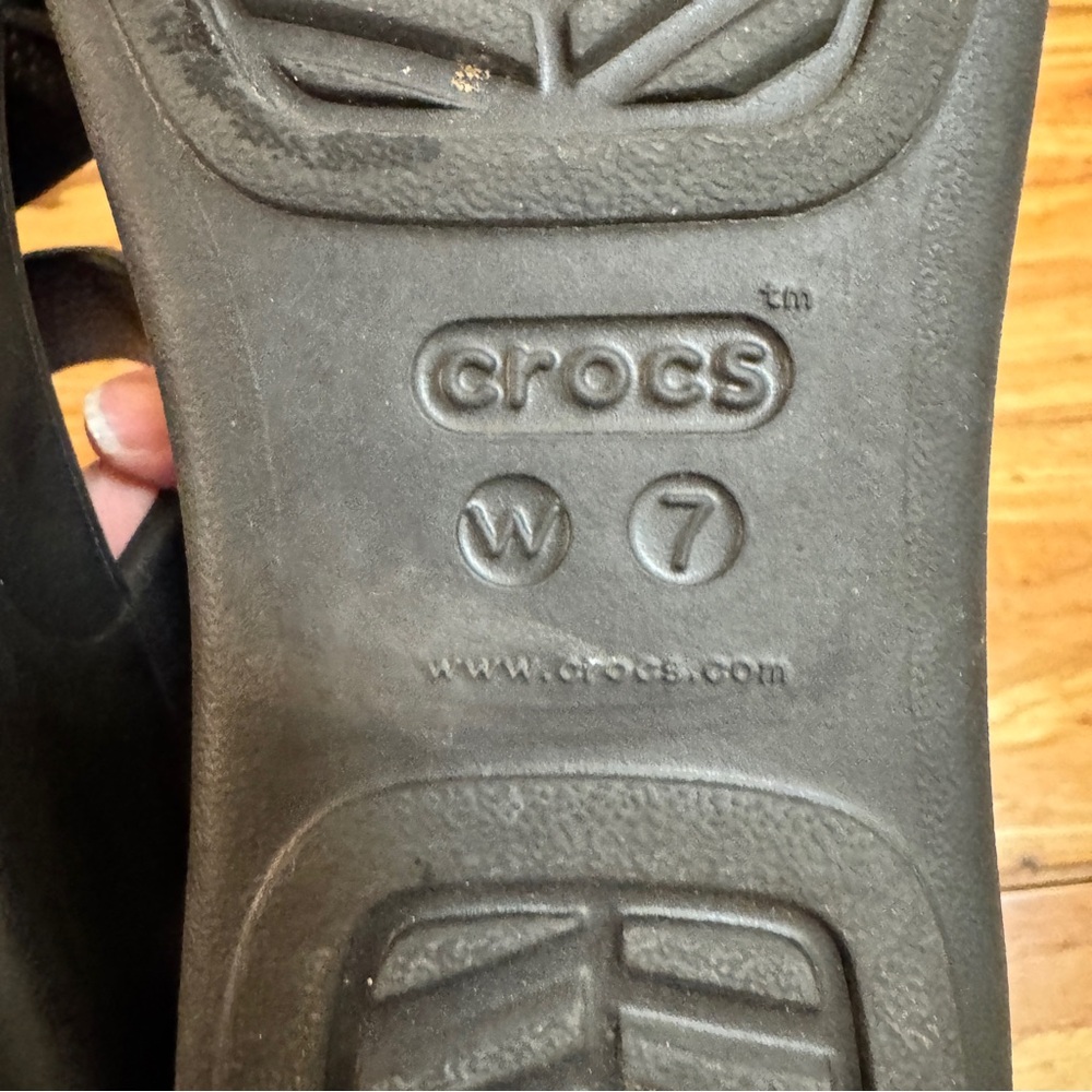 CROCS Lite Ride Wedge Strappy Sandals Slides Black size 7 - Picture 9 of 9